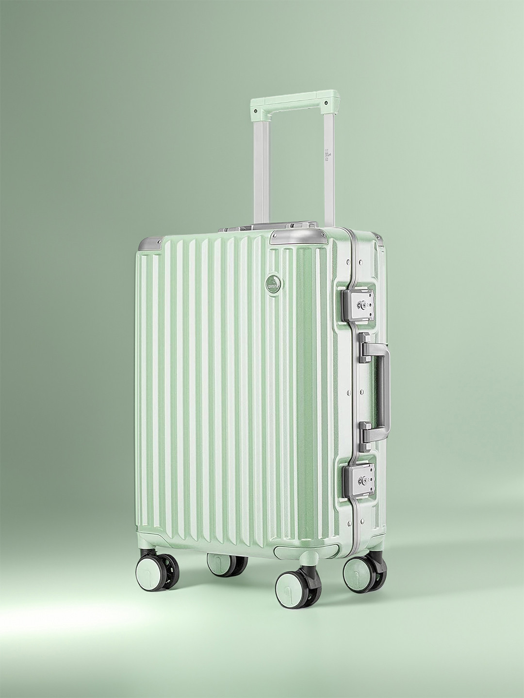 THE CLOWNFISH Stark Textured 360-Degree Rotation Hard Case Cabin Trolley Bag