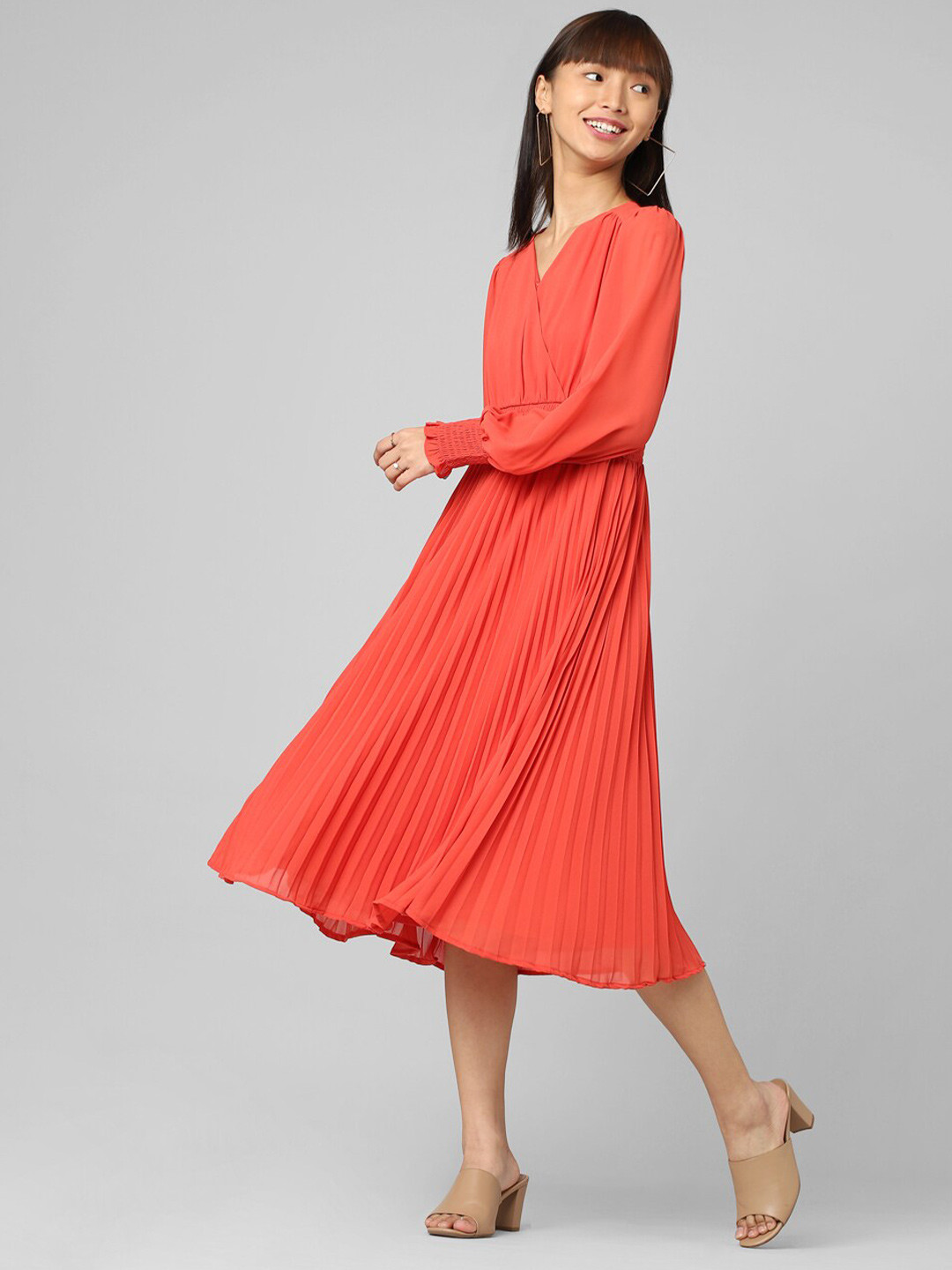 ONLY Accordion Pleated Midi Dress