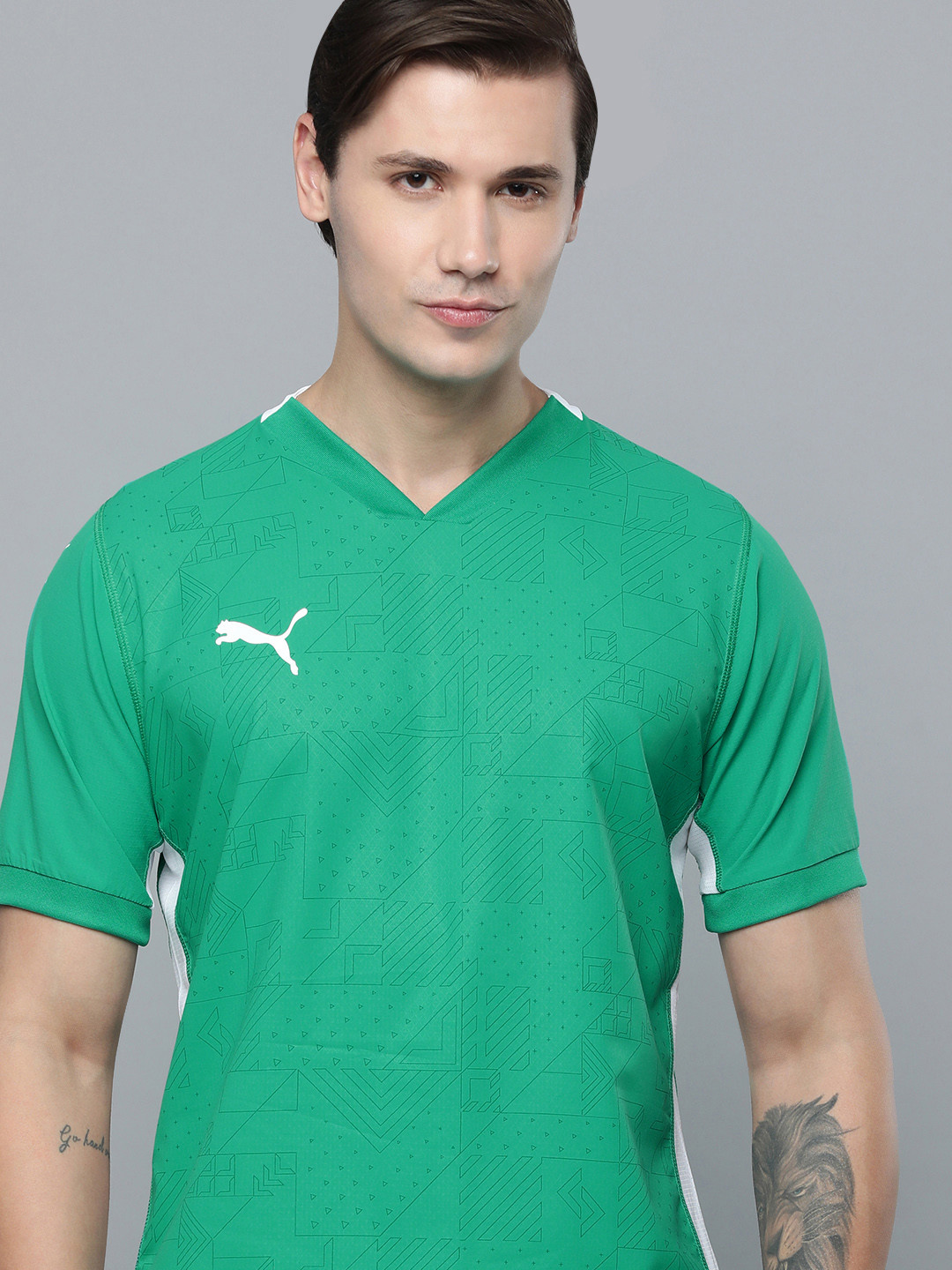 Puma Geometric Printed V-Neck Dry-Cell Slim Fit Team Cup Football T-shirt
