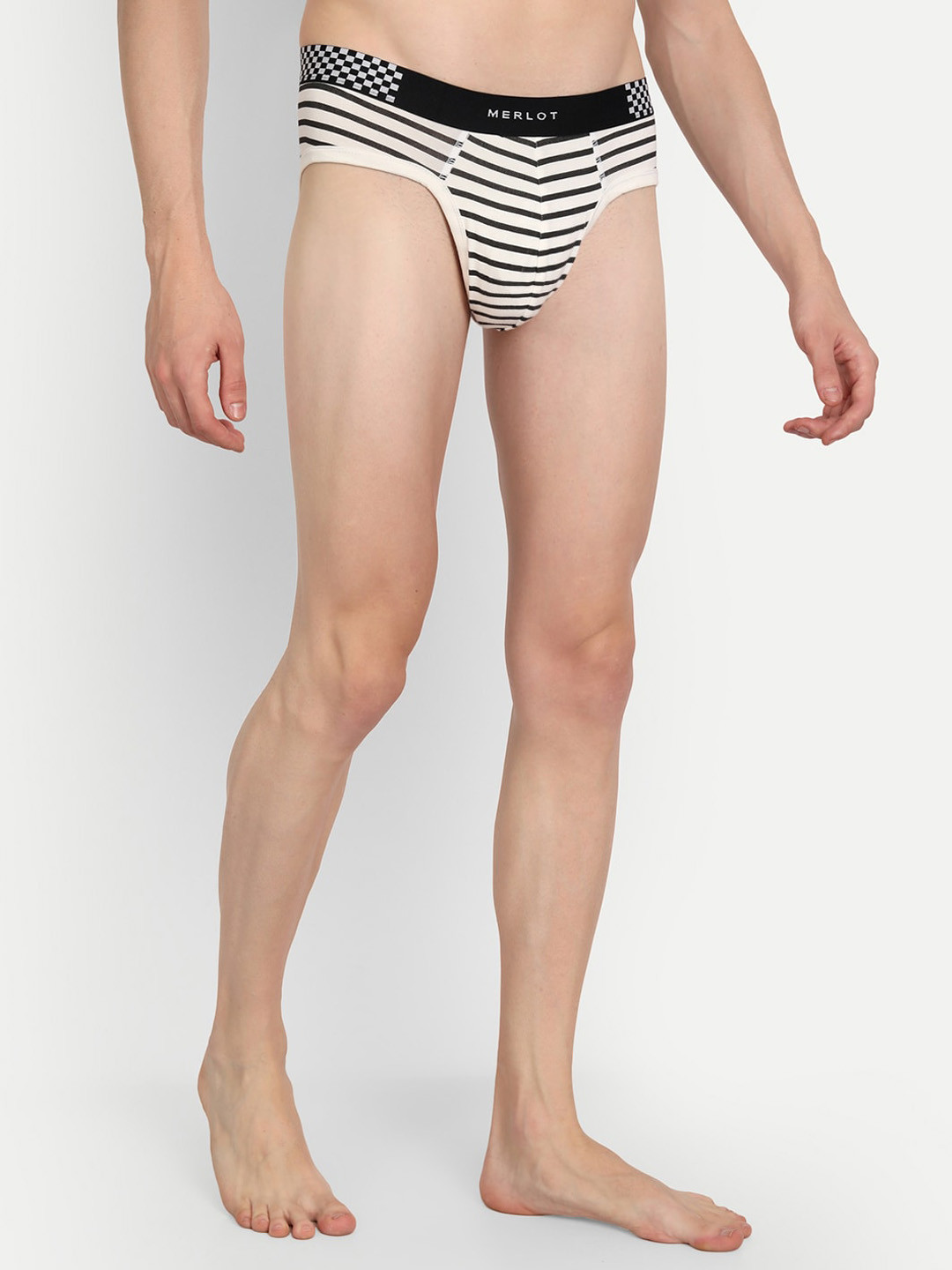 MERLOT Men Striped Briefs