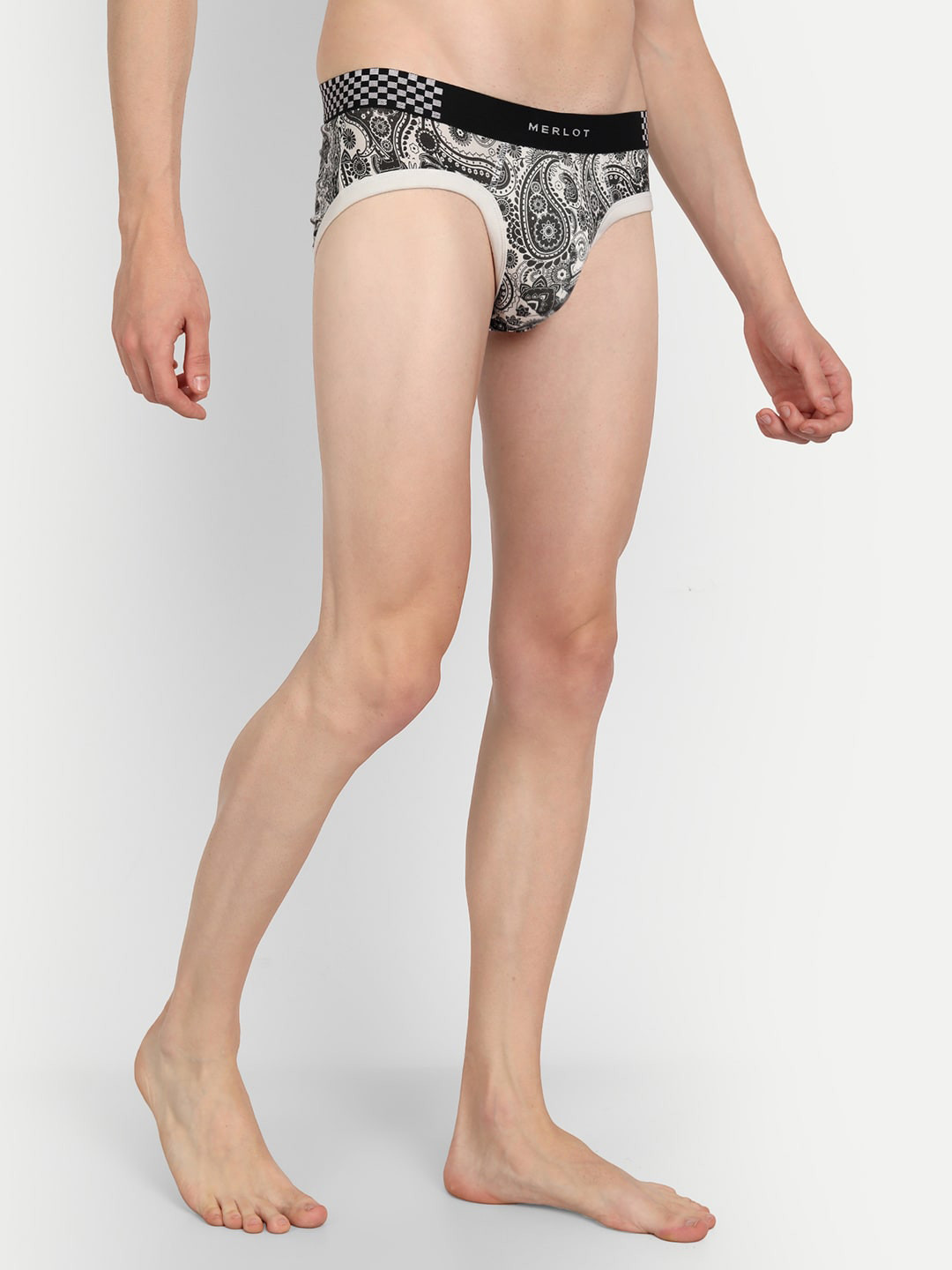MERLOT Men Paisley Printed Low-Rise Anti Bacterial Basic Briefs- MRLT_28_S