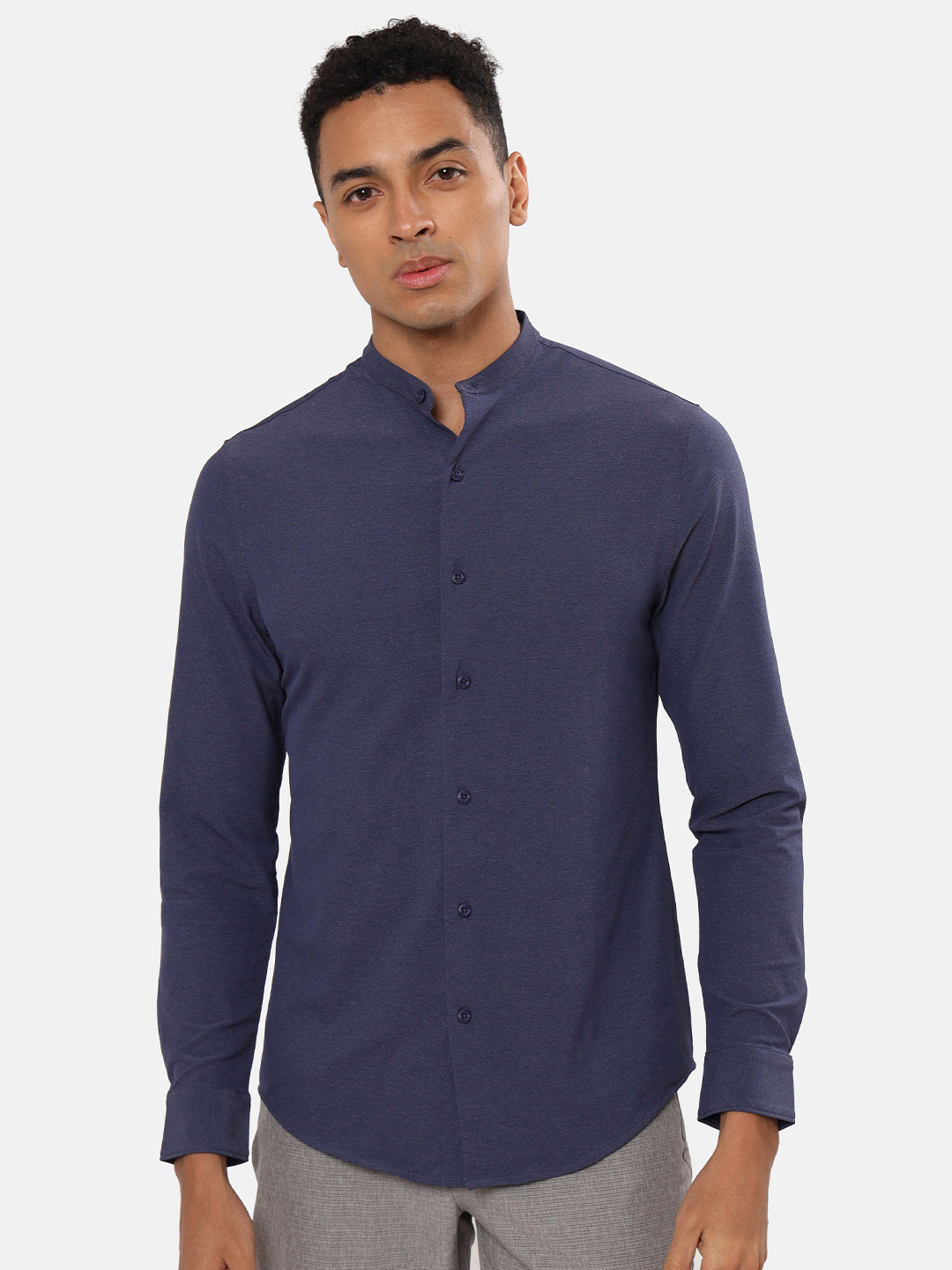 CULT Men Slim Fit Band Collar Solid Shirt