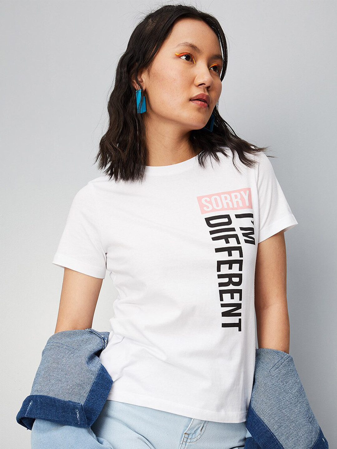 max Women White Typography Printed Pure Cotton T-shirt