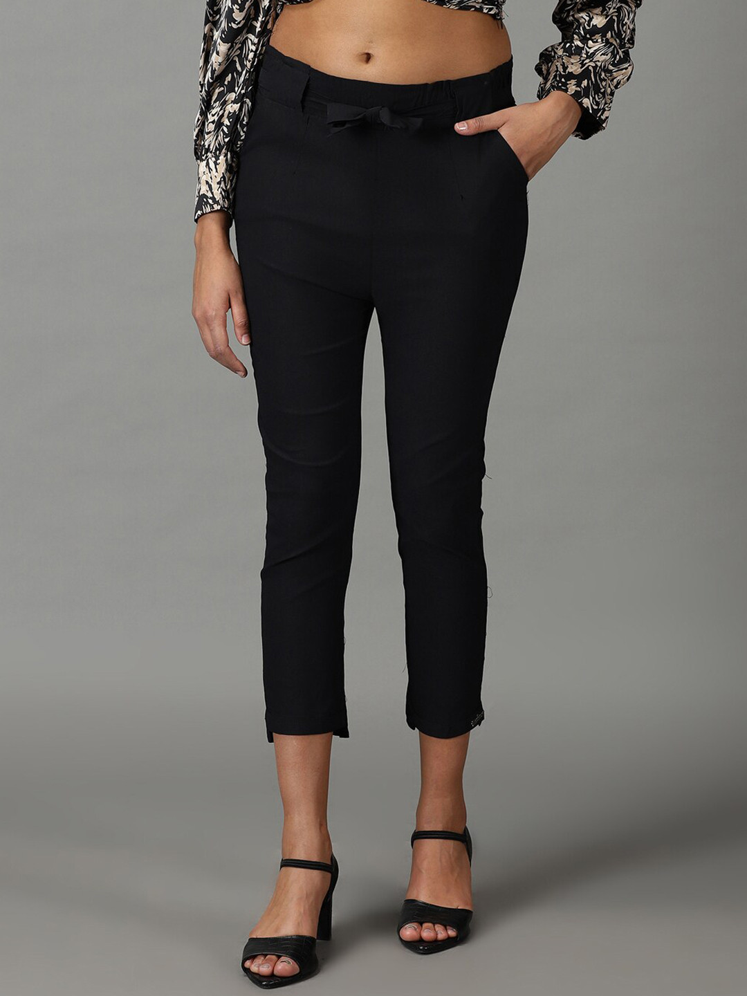 SHOWOFF Women Relaxed Slim Fit High-Rise Three-Fourth Trouser