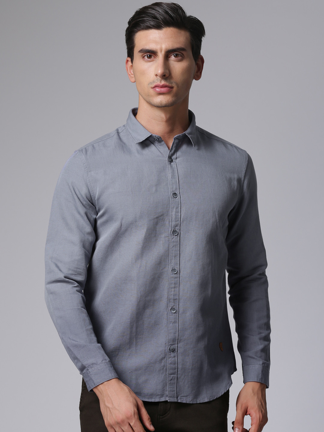 True Blue Men Grey Slim Fit Solid Casual Shirt