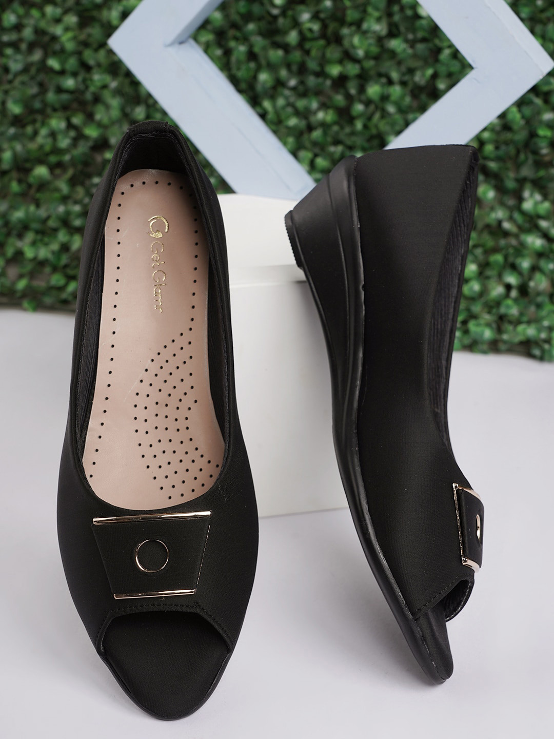 Get Glamr Wedges Pumps With Bows