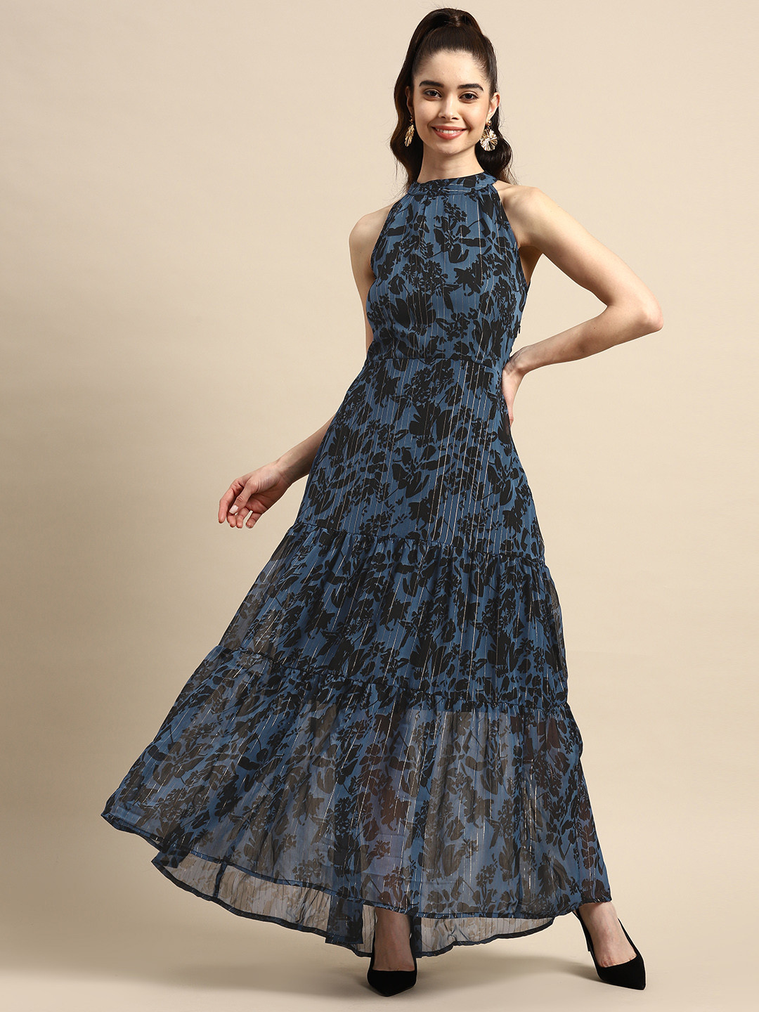 WoowZerz Floral Halter Neck Chiffon Maxi Dress