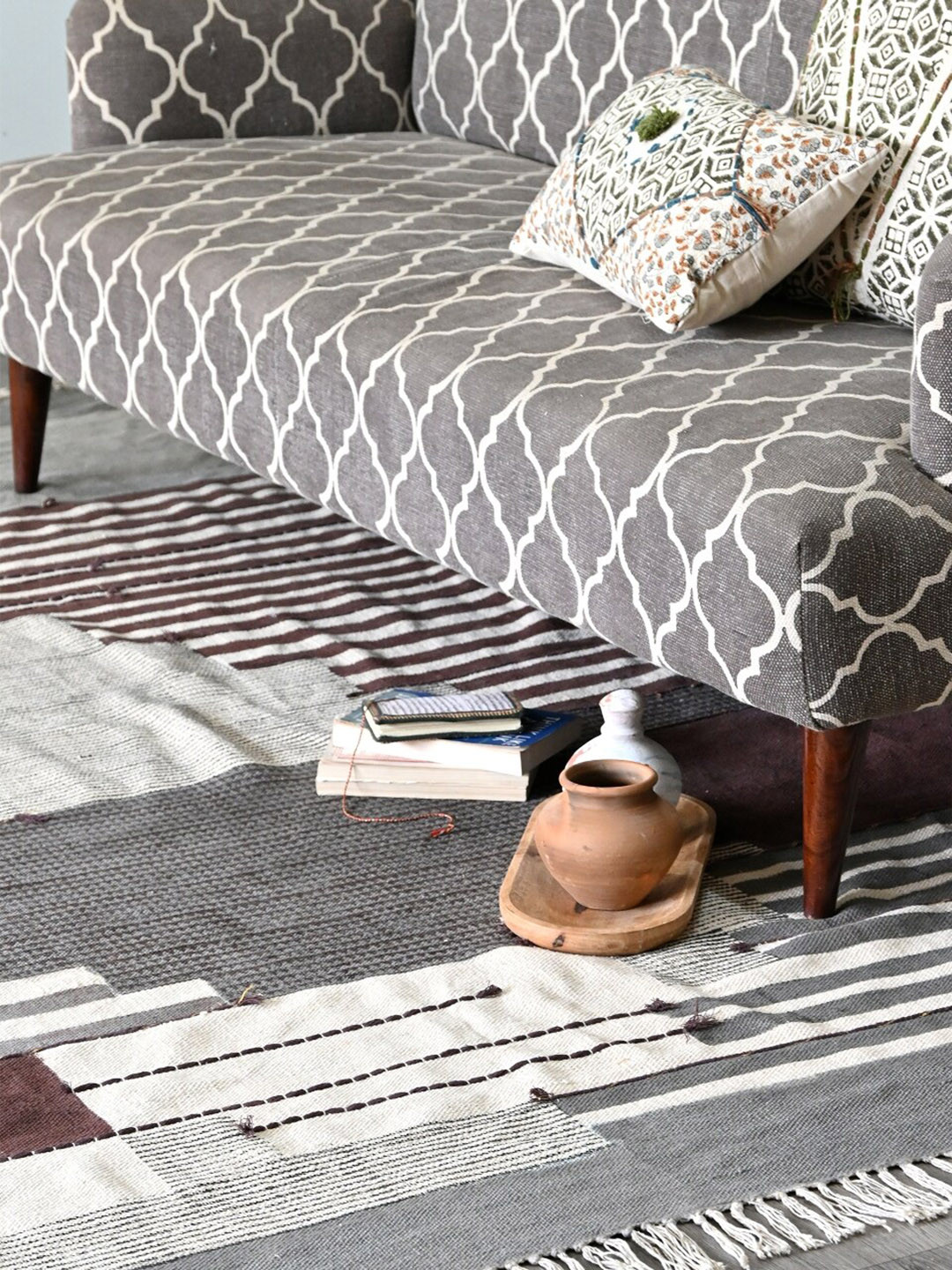 Art Avenue Grey and Brown Abstract Printed Cotton Rectangular Carpet