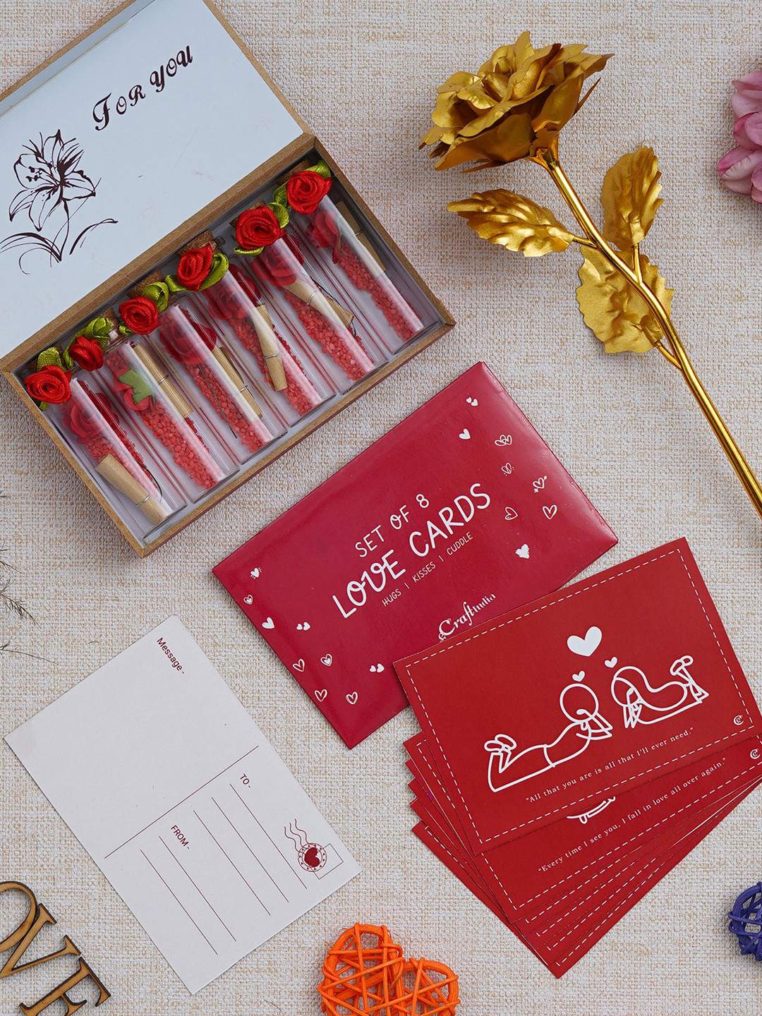 eCraftIndia 15 Pcs Red & White Valentine's Day Love Gift Cards Rose Gift Set