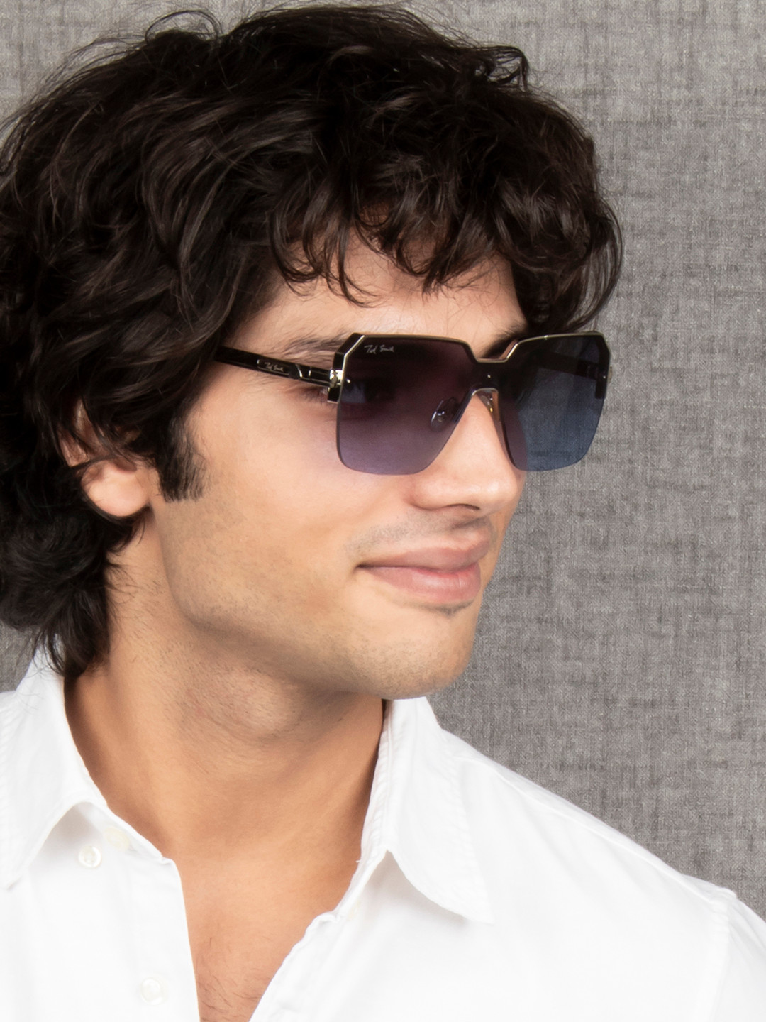 Ted Smith Unisex Gunmetal-Blue Square Sunglasses With UV Protected Lens