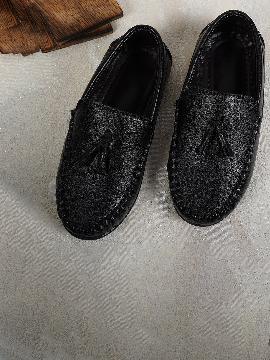 Style Shoes Boys Perforated Tassel Loafers