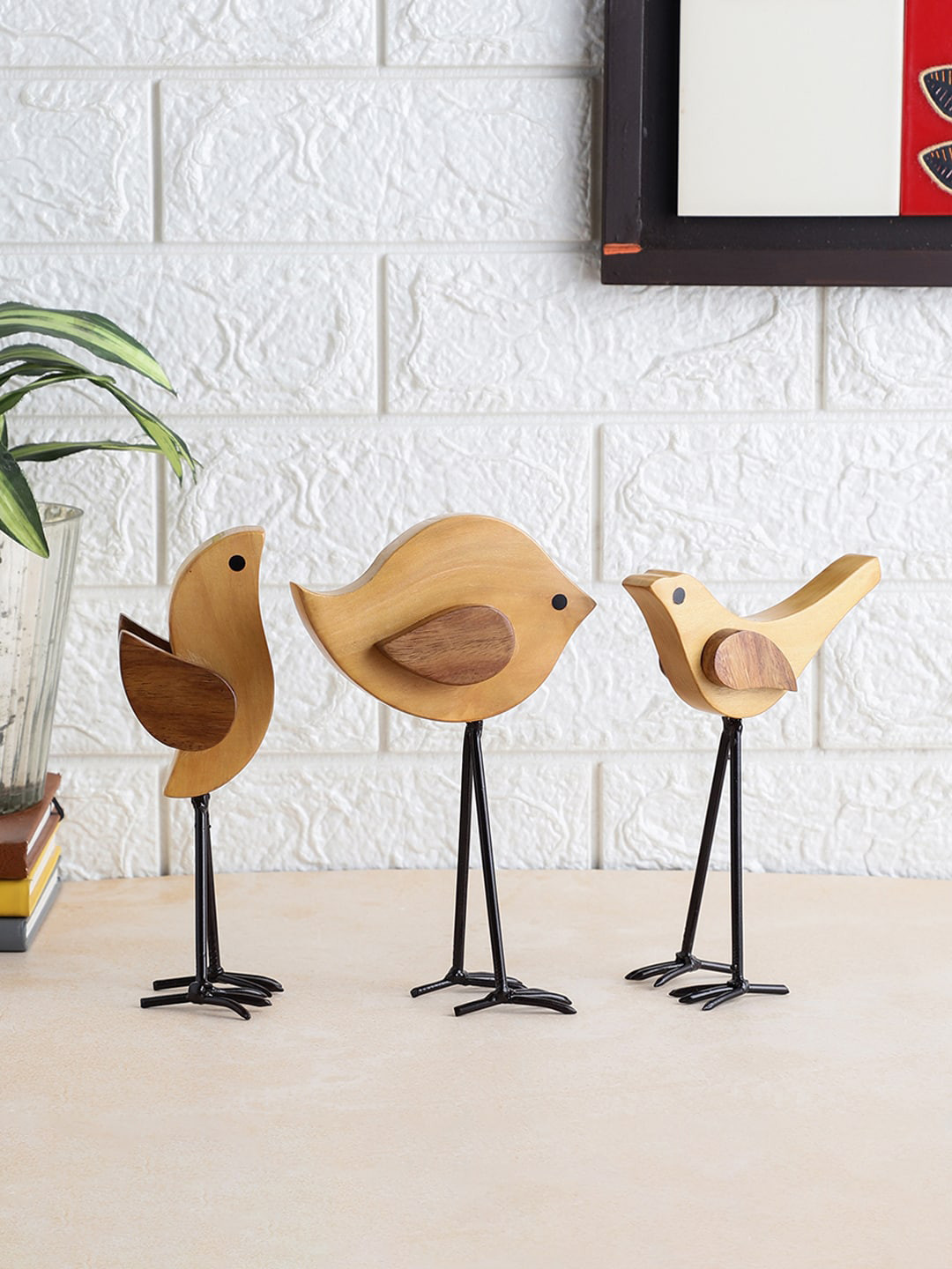 VarEesha Bird Family Brown Wood Natural Living Room Hand-Crafted Set of 3 Small Showpieces - 7.5 Inches