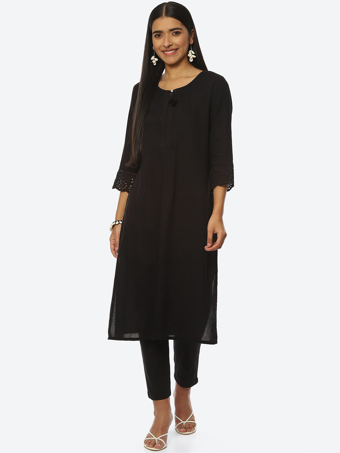 Rangriti Women Keyhole Neck Kurta