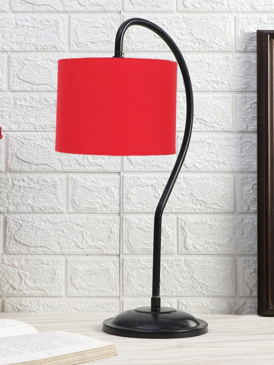 Devansh Red & Black Textured Cotton Curvy Table Lamp With Iron Base