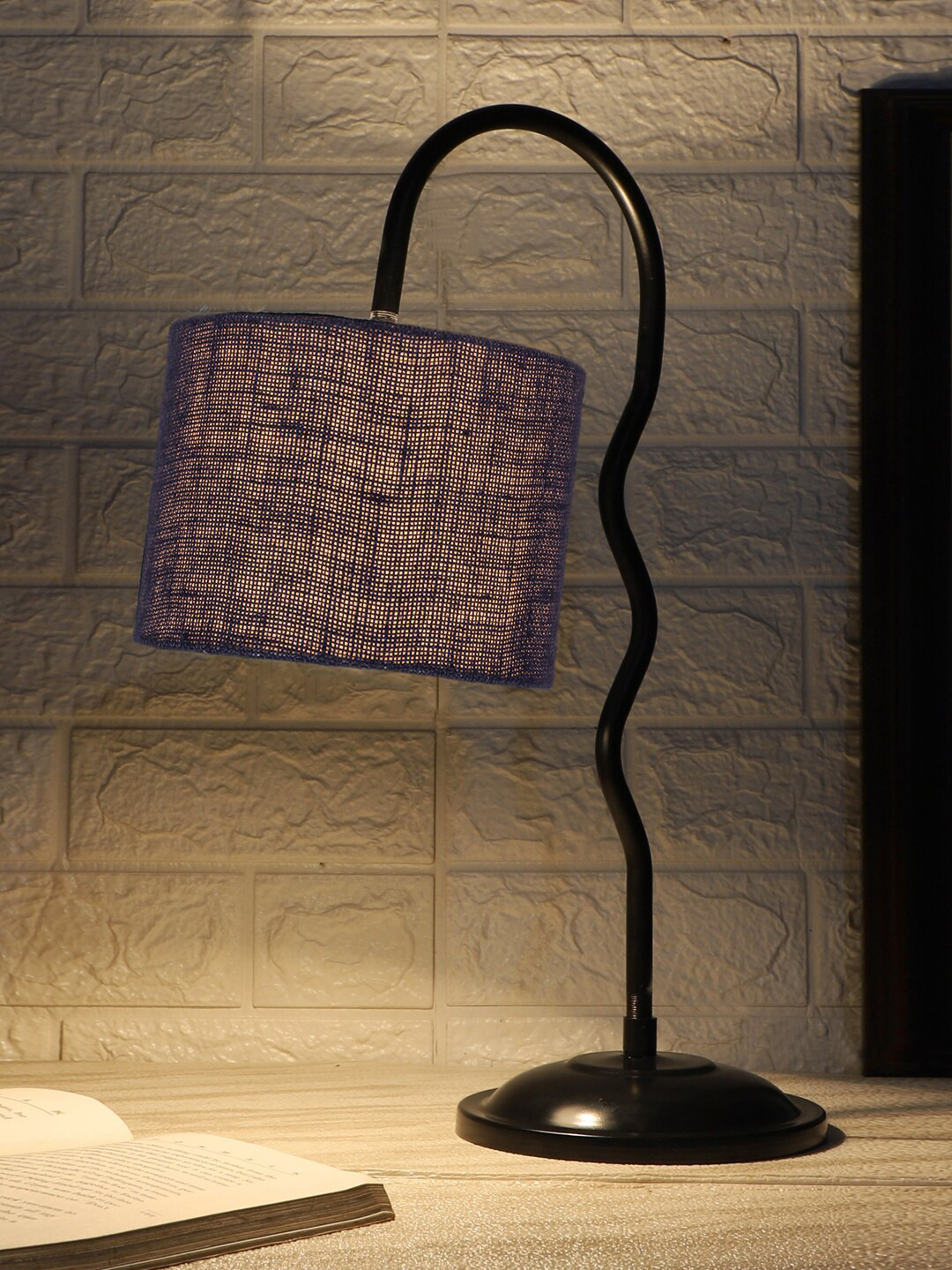 Devansh Blue & Black Textured Jute Zig Zag Curvy Table Lamp With Iron Base