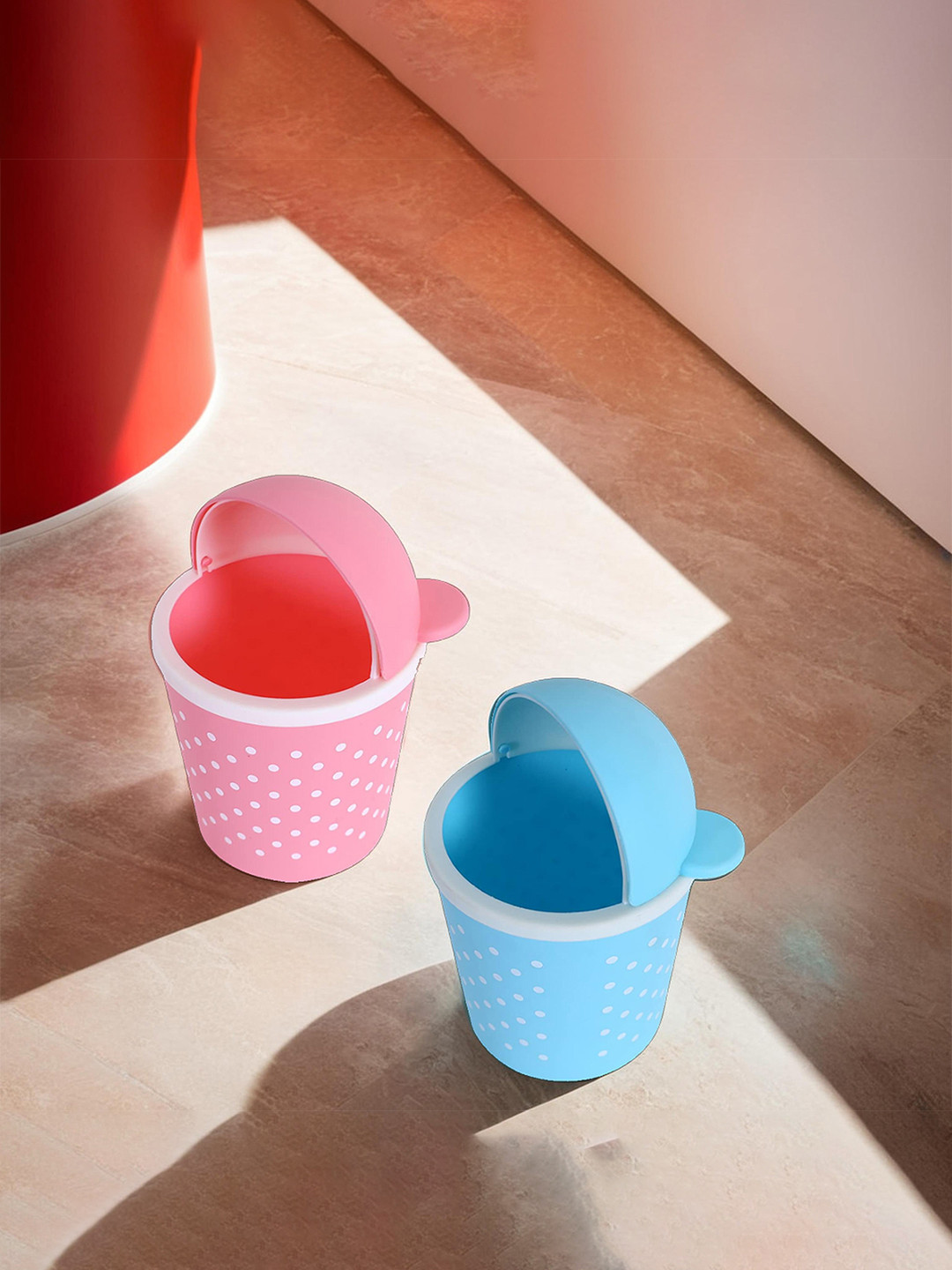 Kuber Industries 2 Pieces Pink Printed Plastic Swinging Lid Teddy Table Dustbins 3 L Each