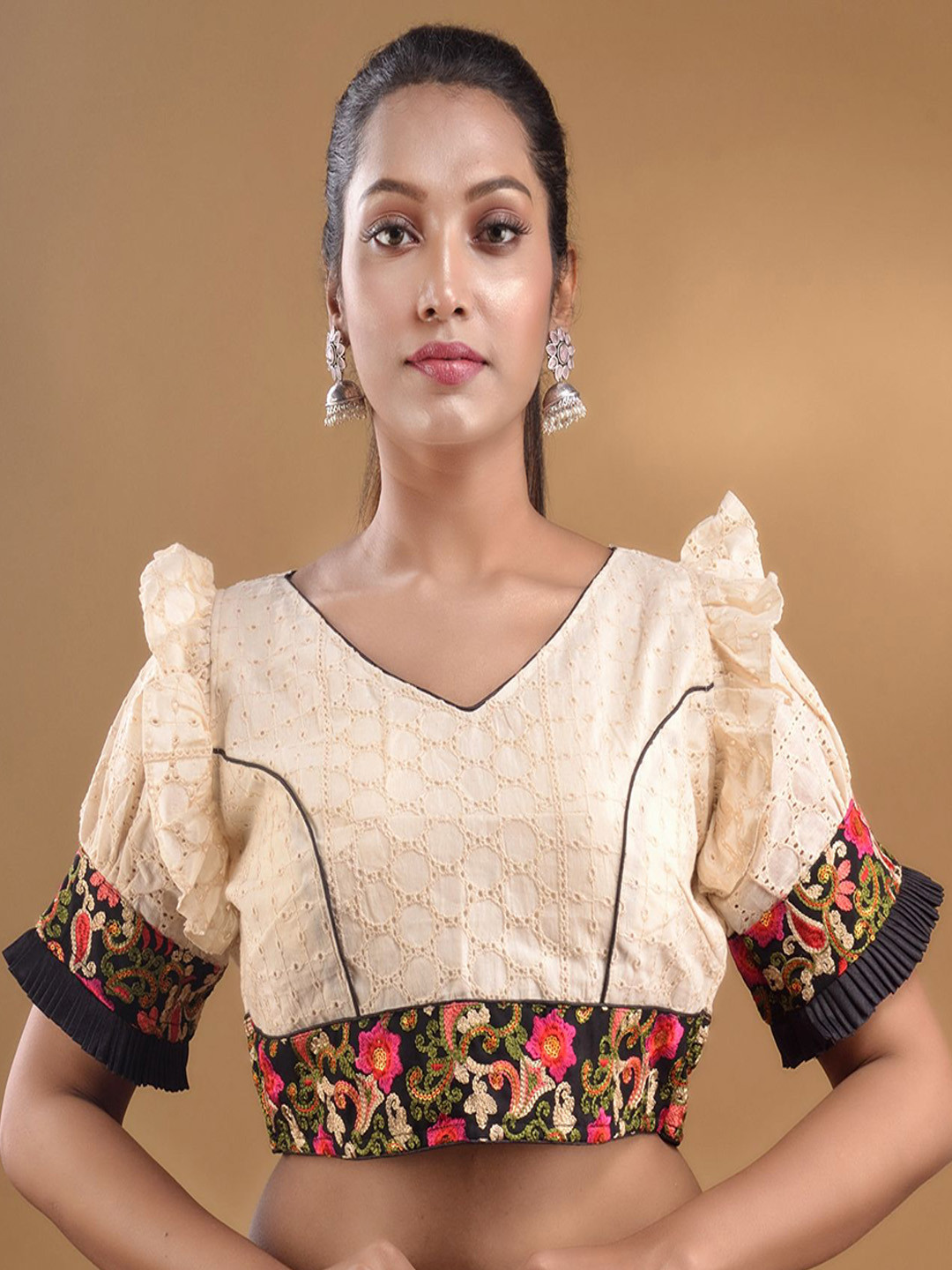 Charukriti Embroidered V-Neck Saree Blouse