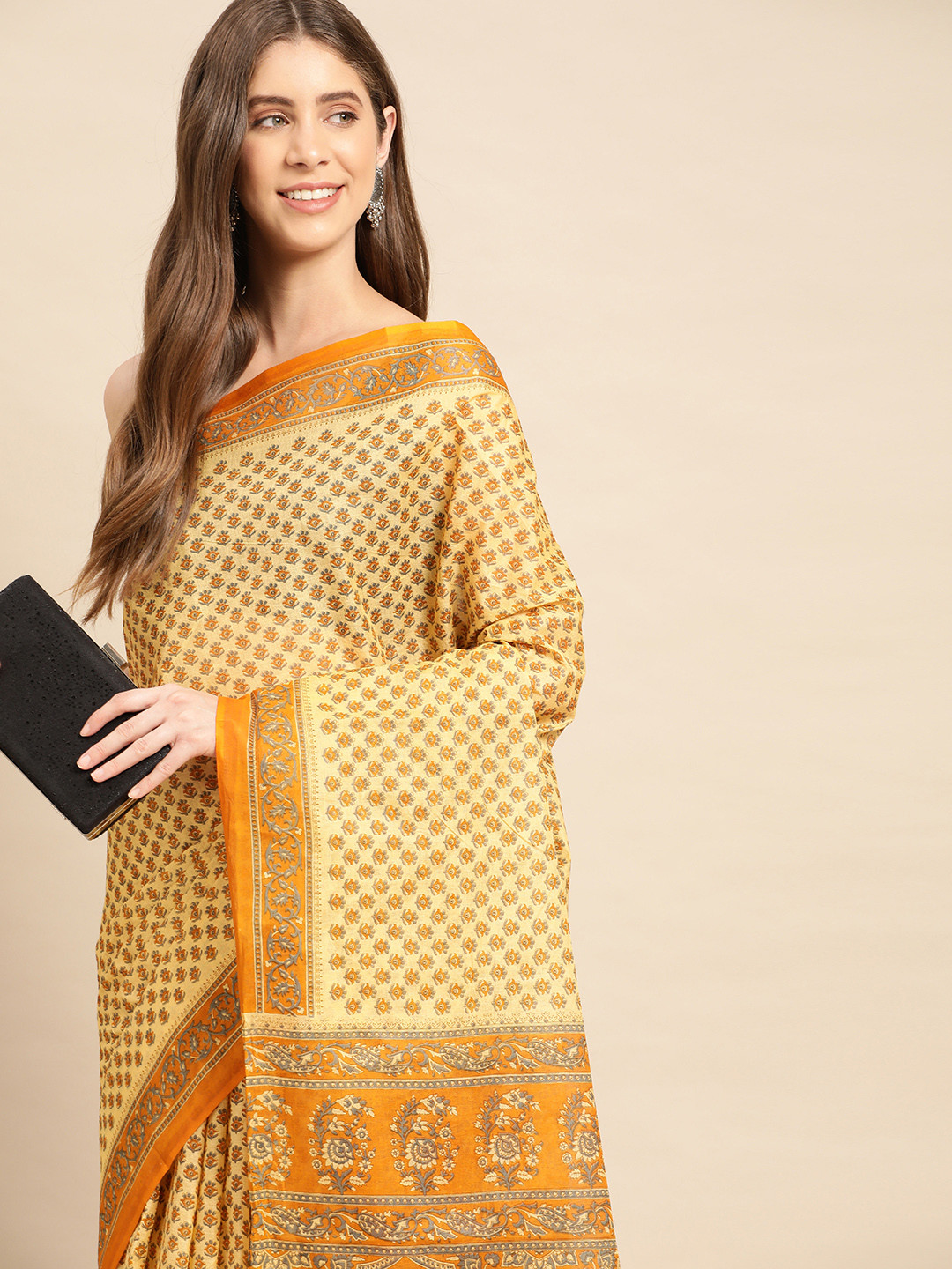 SHANVIKA Floral Block Print Pure Cotton Saree