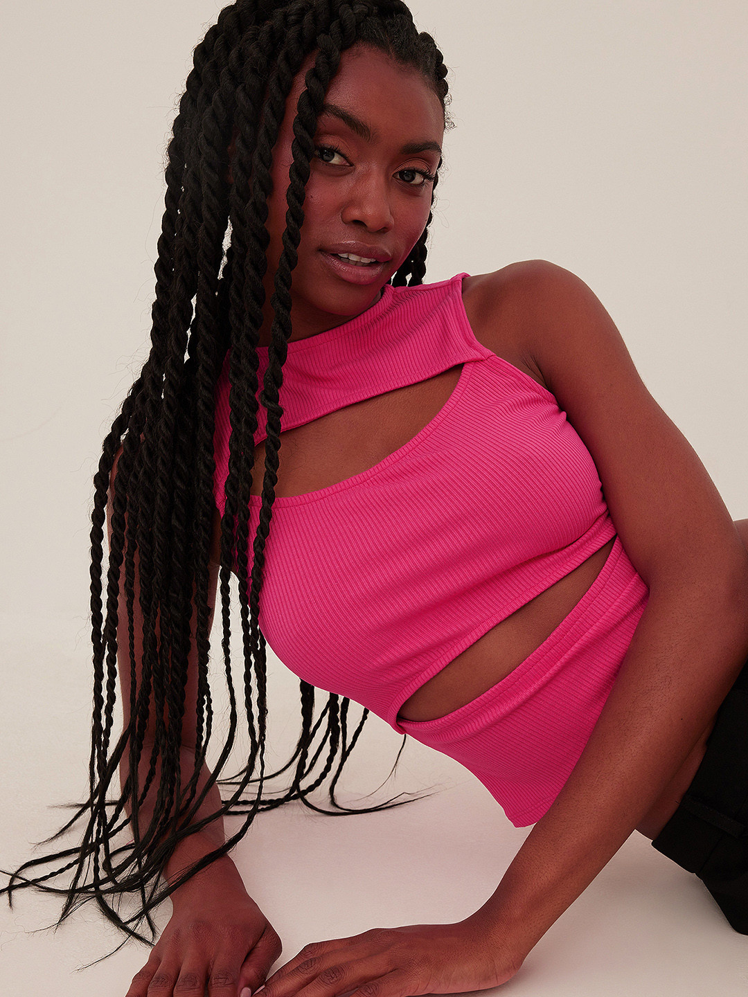 NA-KD Cutout Detail Knitted Top