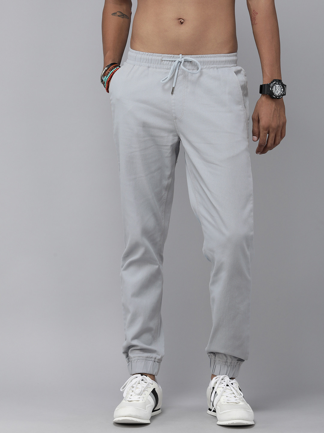 The Roadster Life Co. Men Solid Mid-Rise Jogger Trousers