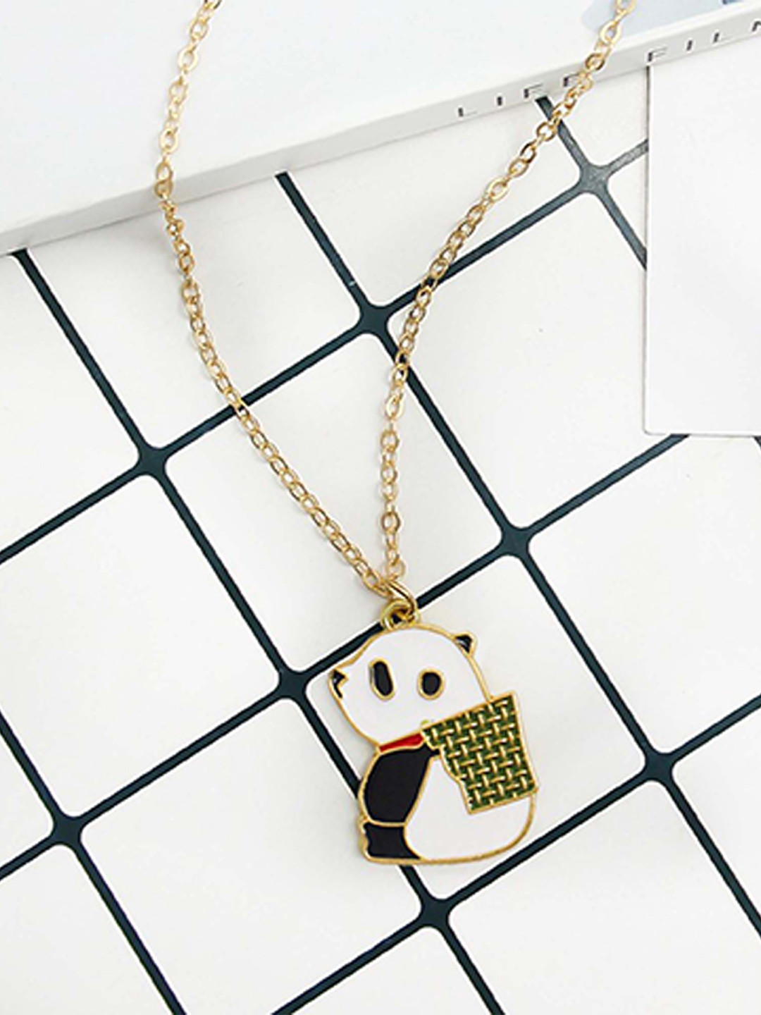 Pinapes Gold-Plated Panda Pendant Chain