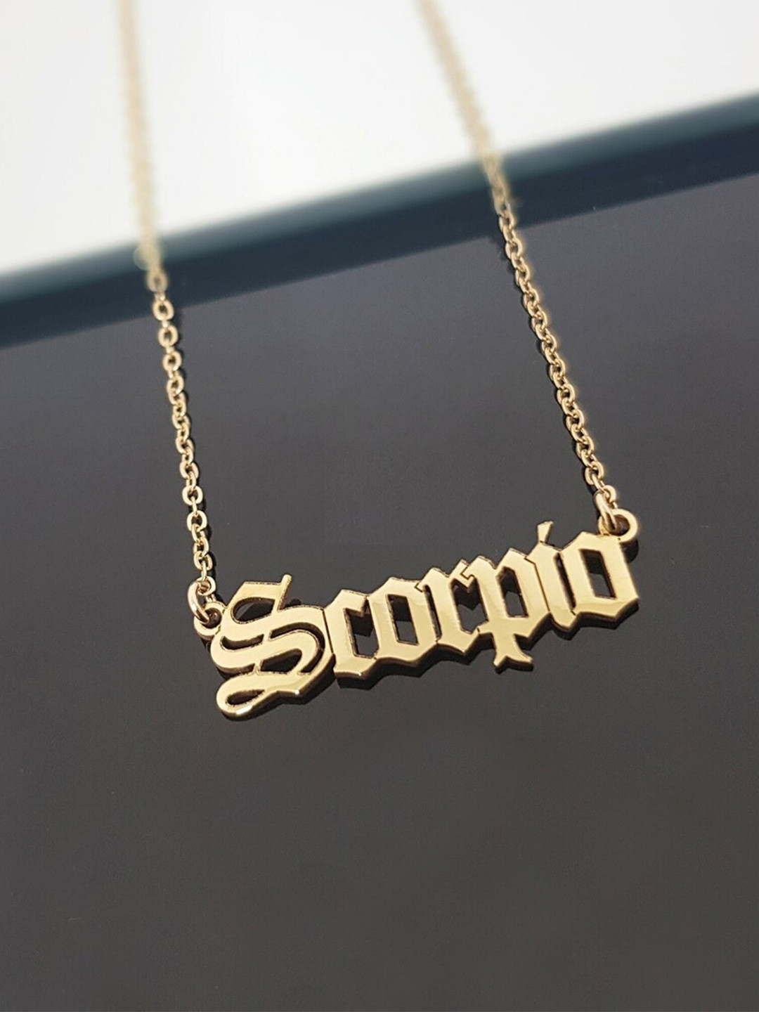 Pinapes Gold-Plated Star Sign Text Scorpio Chain