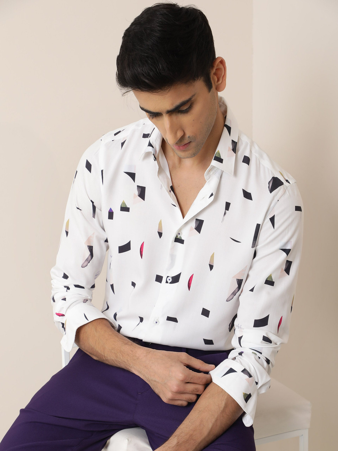 RARE RABBIT Men Wedge Geometric Printed Slim Fit Cotton Shirt