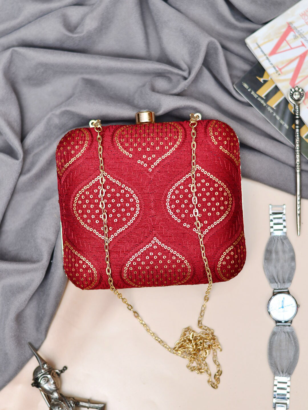 ARTKLIM Embroidered Sequinned Shoulder Strap Box Clutch