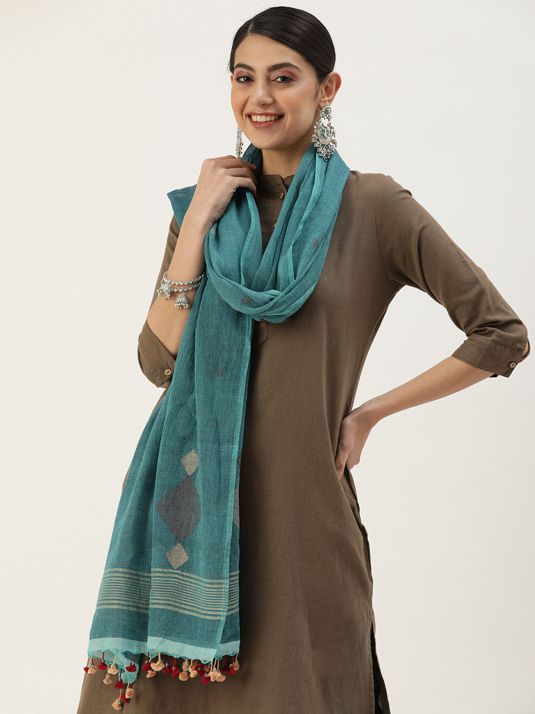 ArtEastri Handcrafted Jamdani Mul Cotton  Dupatta