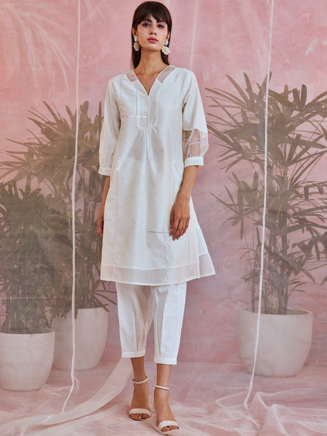 charkhee Women Self Design Puff Sleeves Sequinned Chanderi Silk Kurta with Trousers