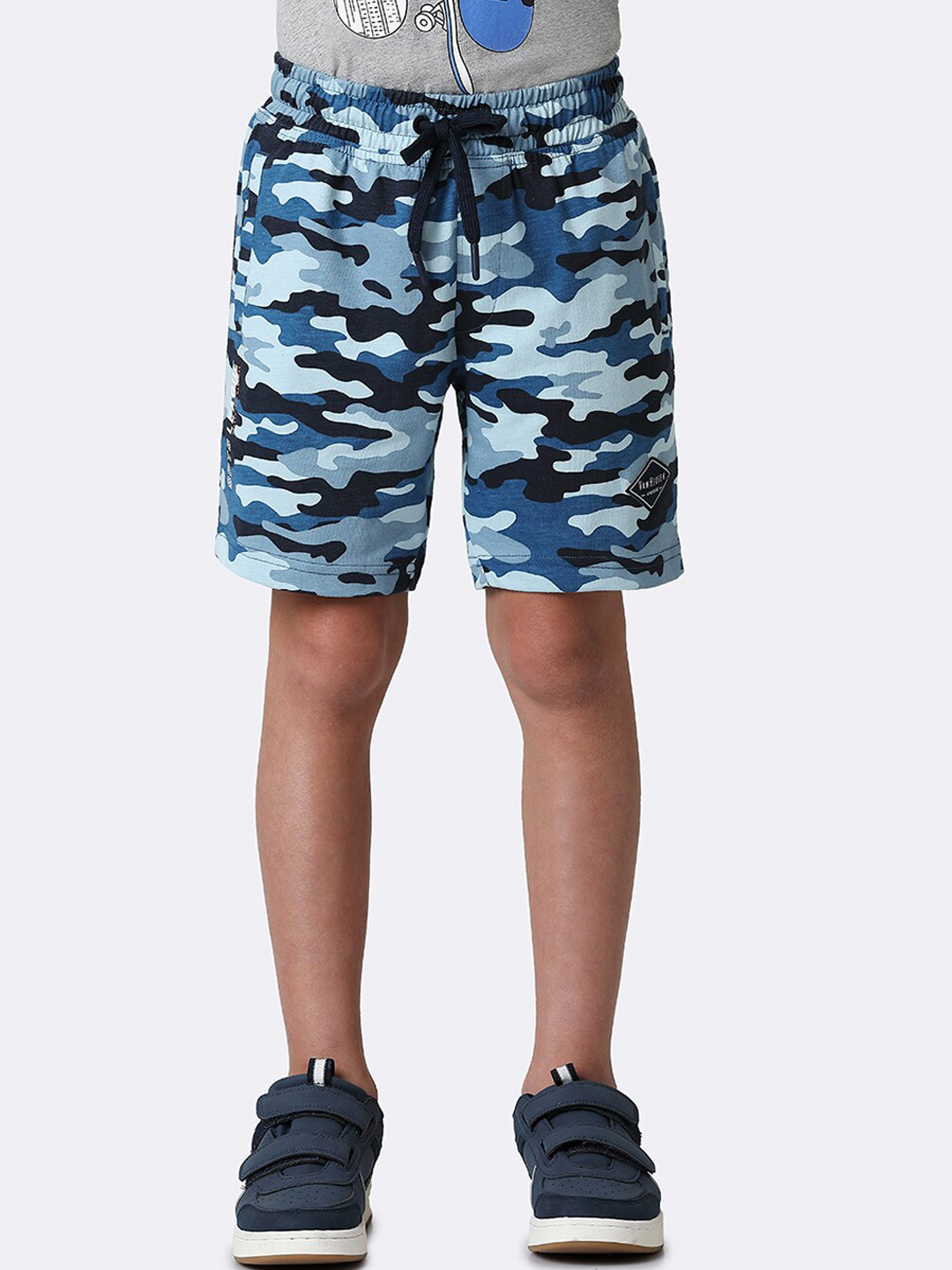 Van Heusen Boys Camouflage Printed High-Rise Cotton Smart Tech Easy Stain Release Shorts