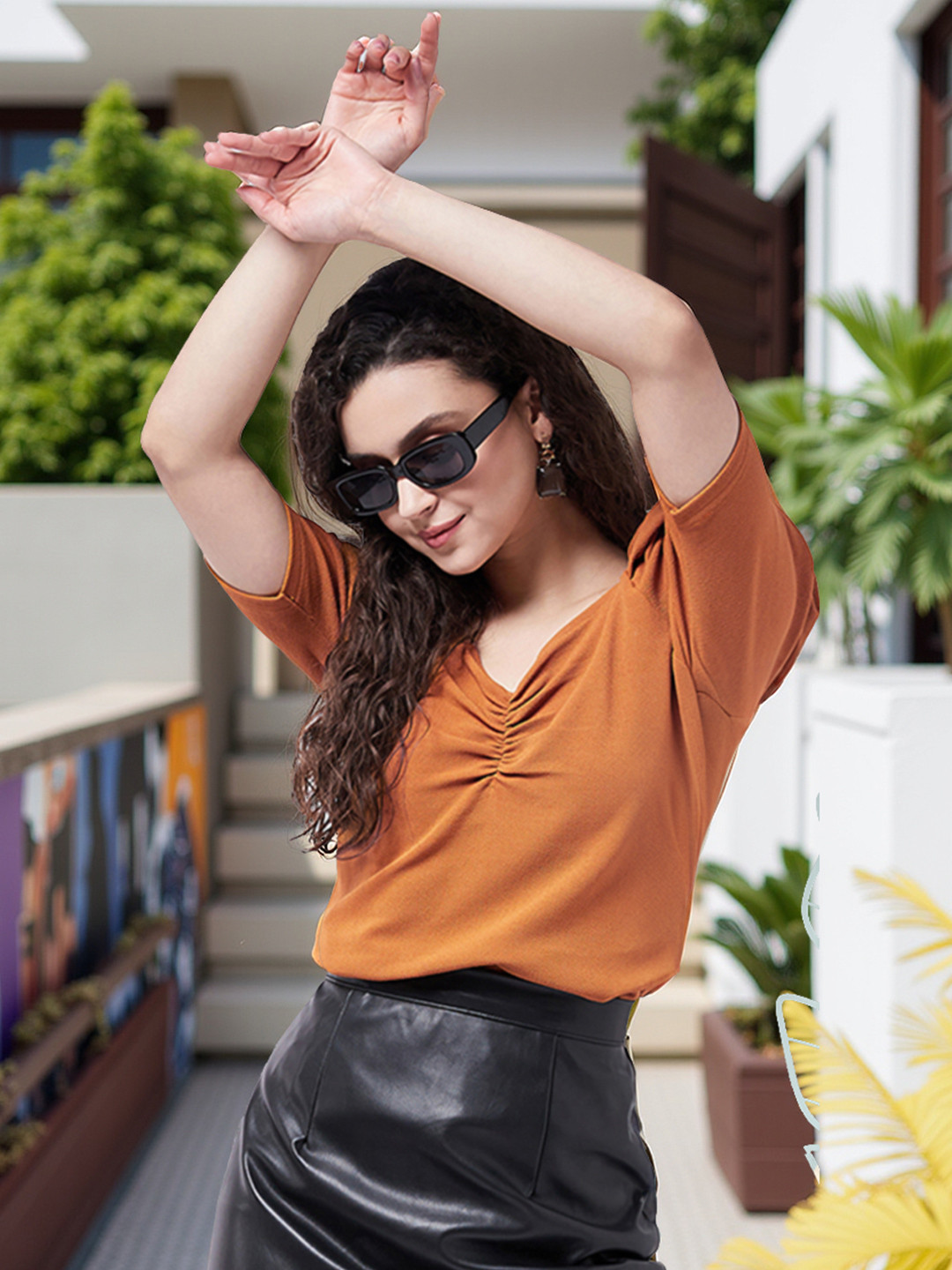 Zima Leto Puff Sleeve Sweetheart Neck Top