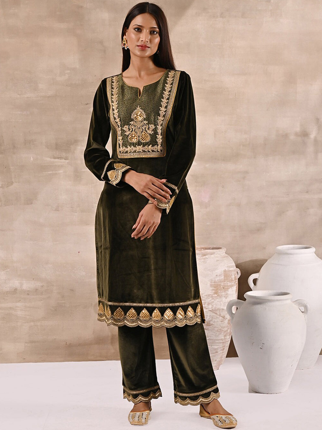 Lakshita Ethnic Motifs Embroidered Velvet Kurta with Palazzos