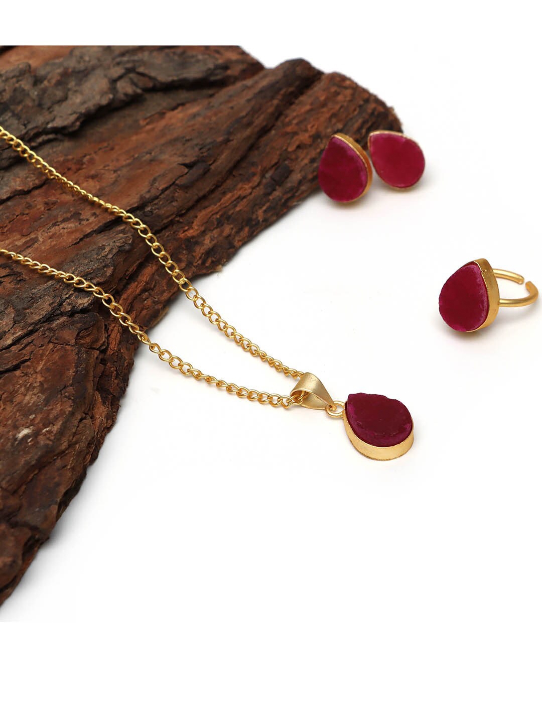 Buy Ozanoo Women Gold Plated Jewllery Necklace Earring With Finger Ring Jewellery Set for Women 21816128 Myntra