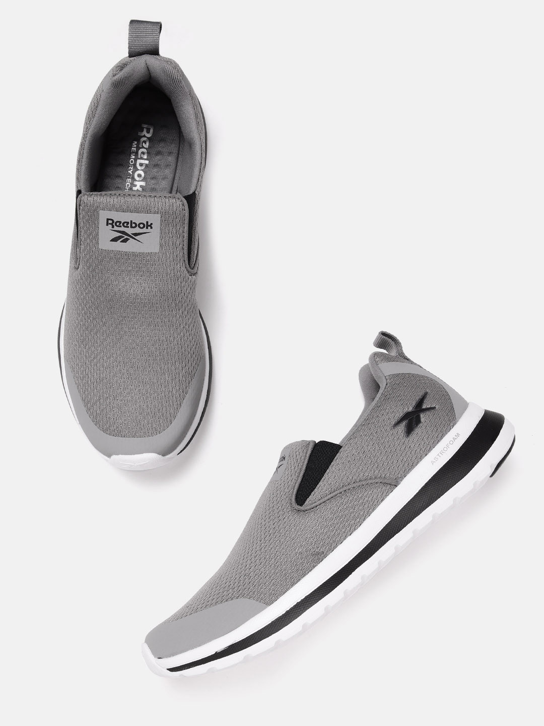 Reebok Men Woven Design Comfort Wonderer Walking Shoes