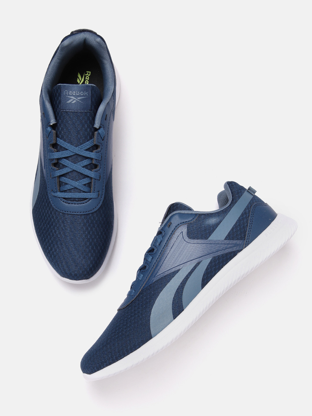 Reebok Men Brand Logo Detail Stridium 2.0 Walking Shoes