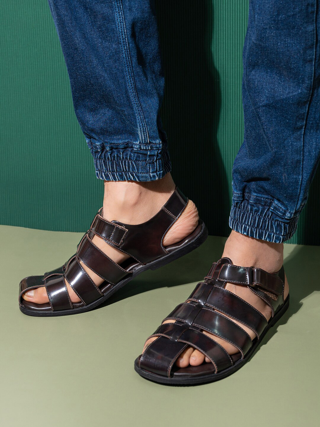 One8 Men Leather Fisherman Sandals