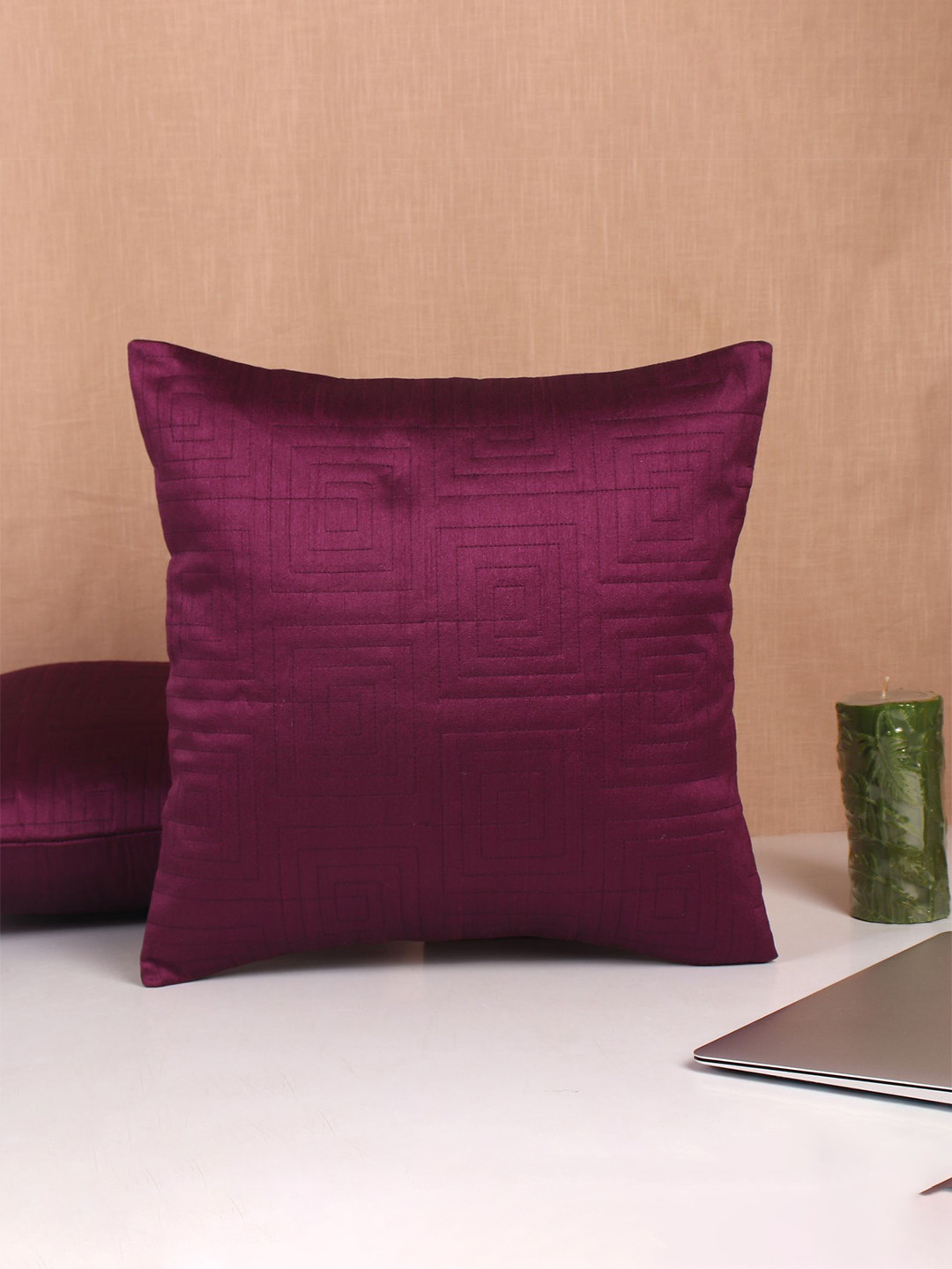 Molcha Burgundy 5 Pieces Square Cushion Covers