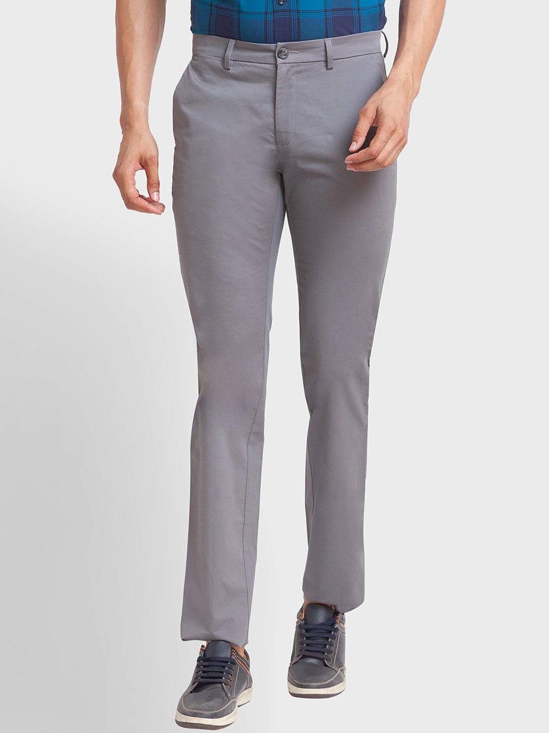 ColorPlus Men Mid Rise Plain Trousers