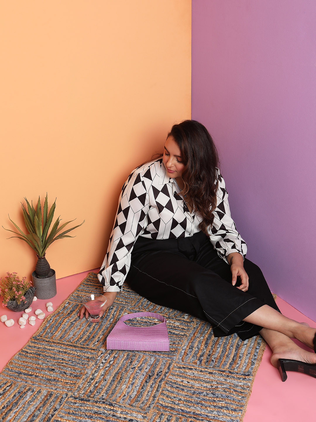 VERO MODA CURVE Women Straight Fit High-Rise ParallelTrousers