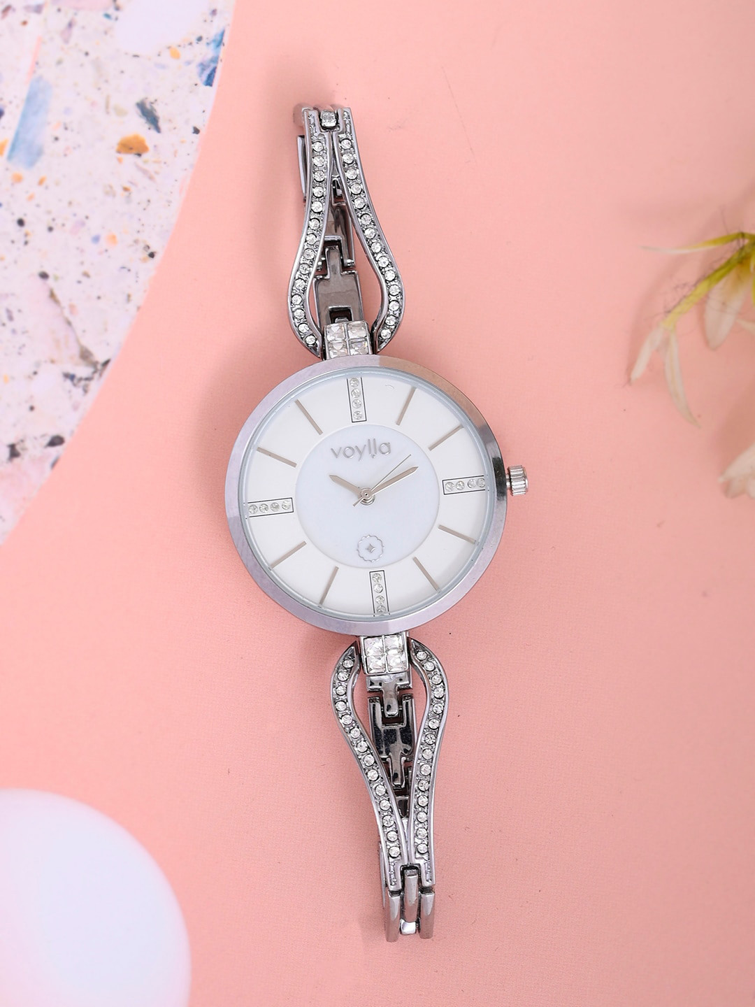 Voylla Silver Cut-out Band Analog Watch