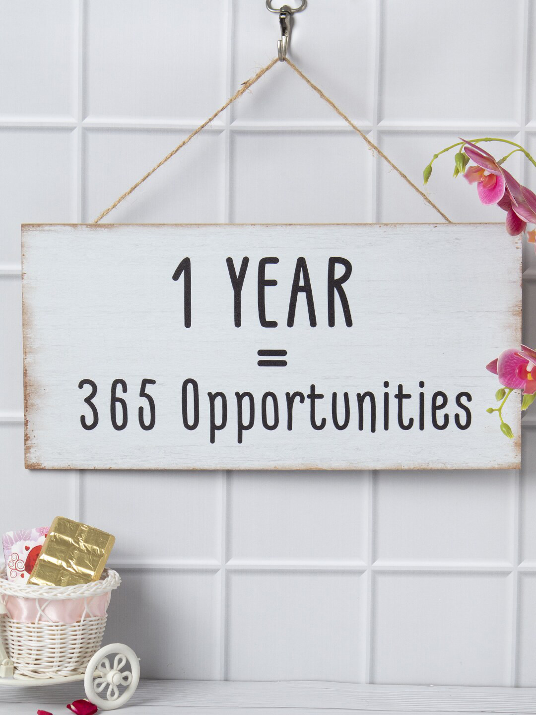 MARKET99 1 YEAR = 365 Opprtunities Wood Matte Hanging Hall Signs and Plaques-7.7In