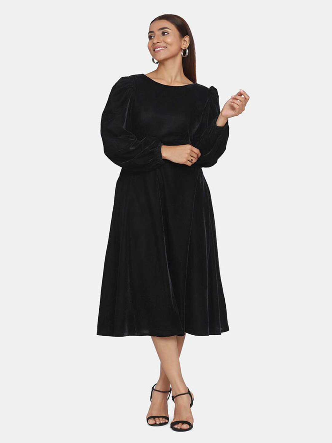 PowerSutra Boat Neck Puff Sleeved Flared Midi Dress