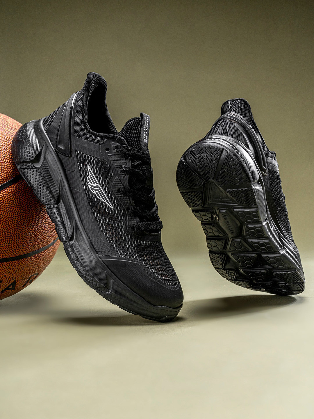 Red Tape Women Walking Shoes