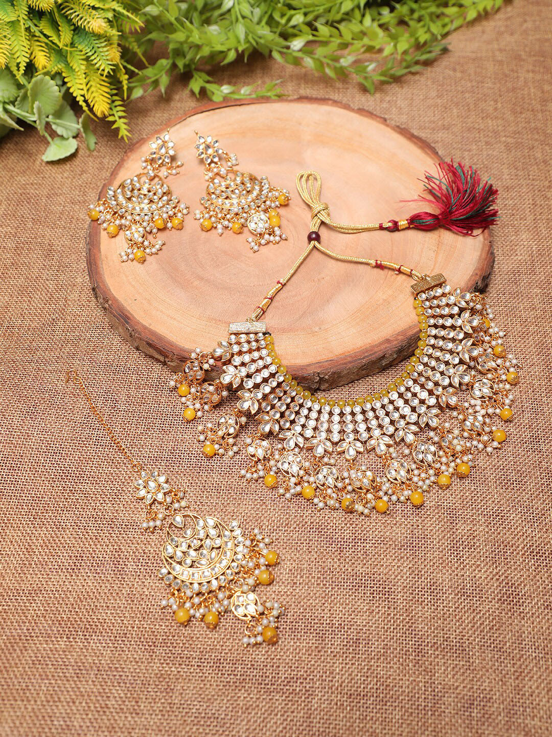Swarajshop Gold-Plated Kundan-Studded With Maang-Tikka Jewellery Set