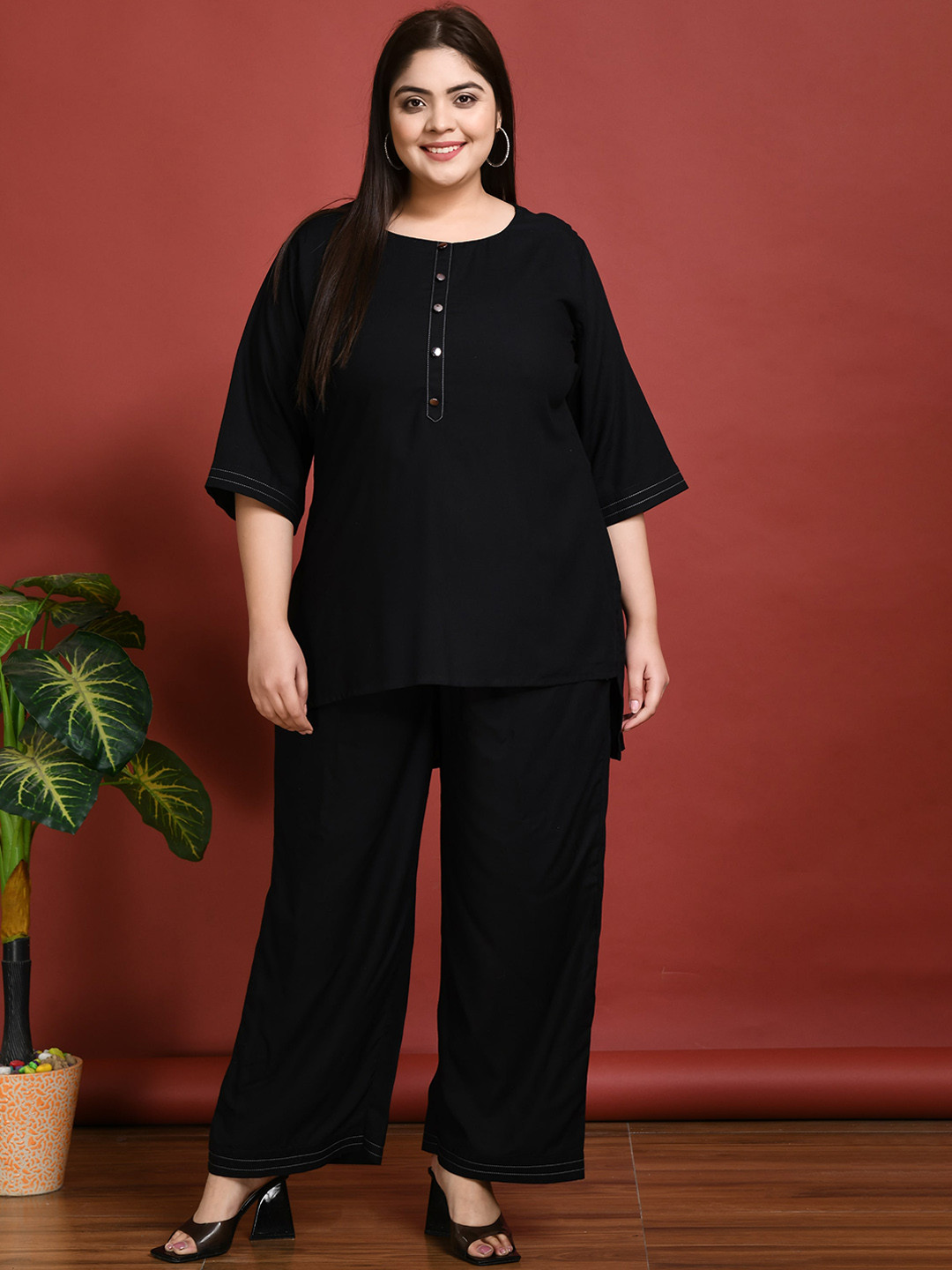 PrettyPlus by Desinoor.com Plus Size Anchor Black Co-ord Set