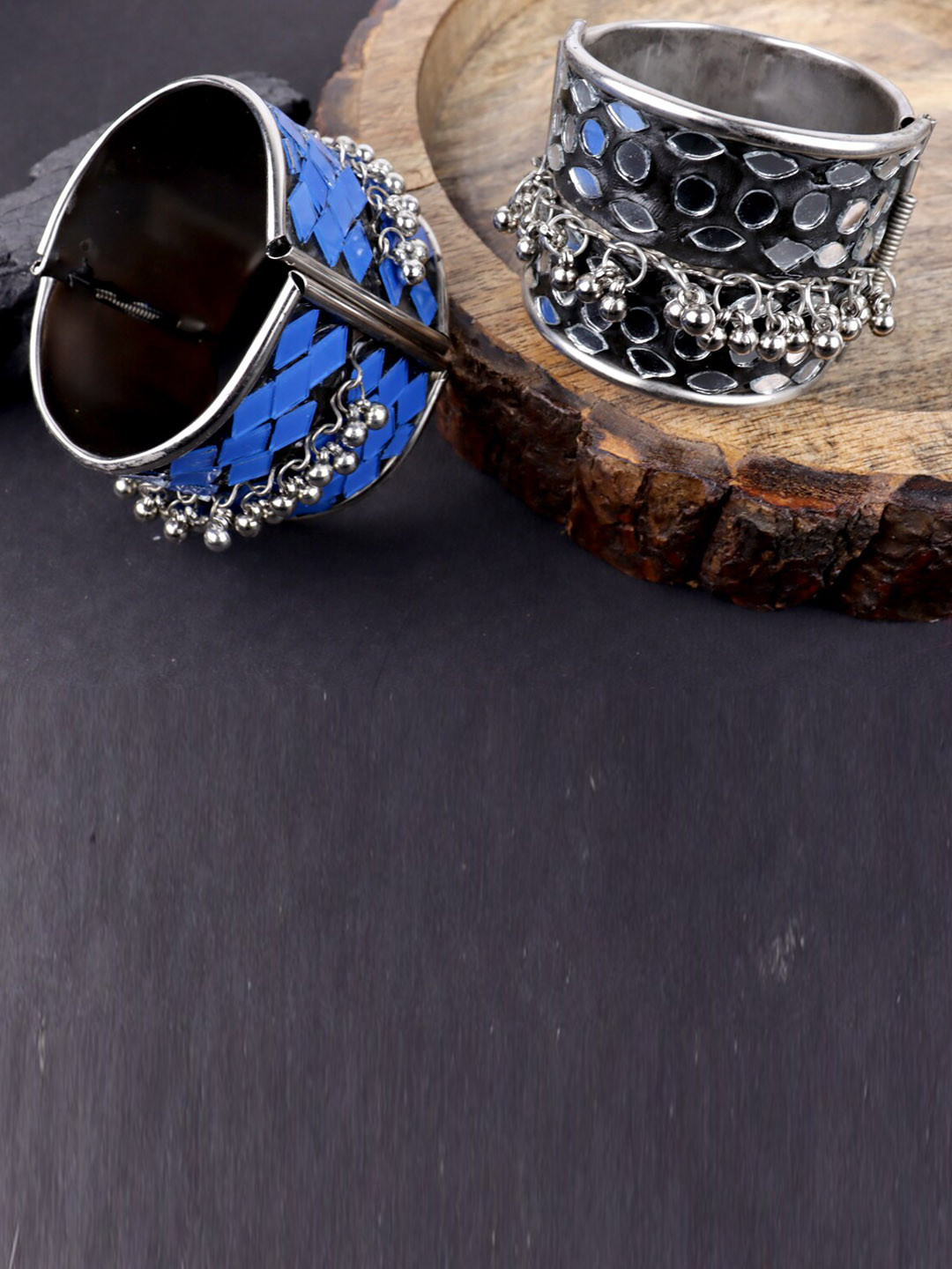 Krelin Women Pack of 2 Blue & Black Sterling Silver Silver-Plated Cuff Bracelet