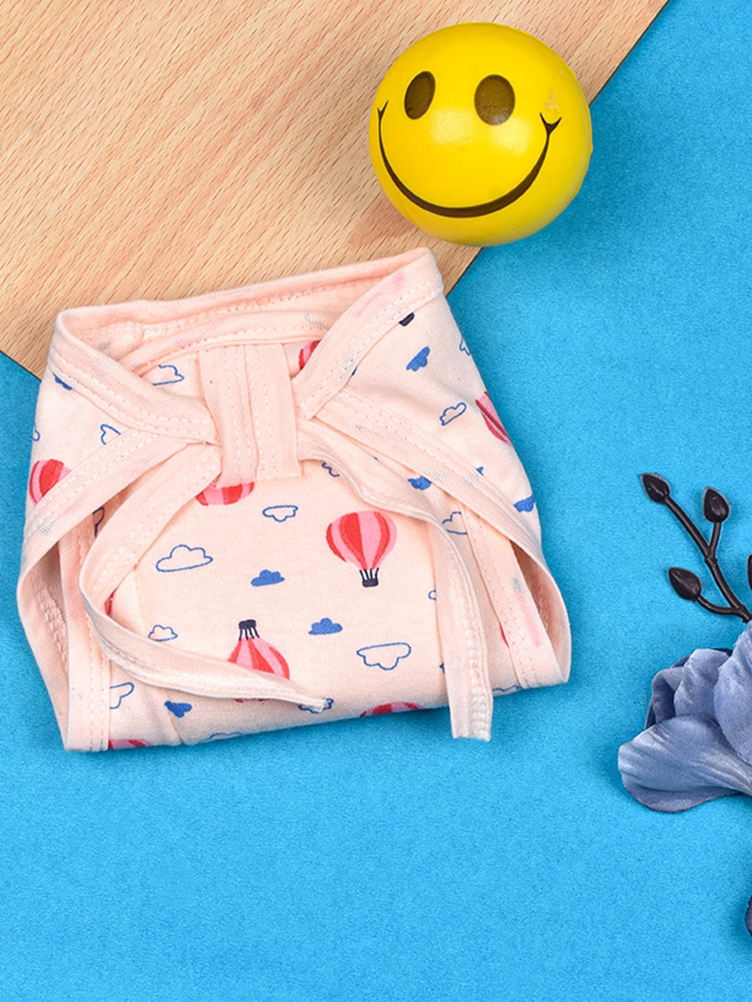 Moms Home Infants Printed Cotton Cushioned Nappy