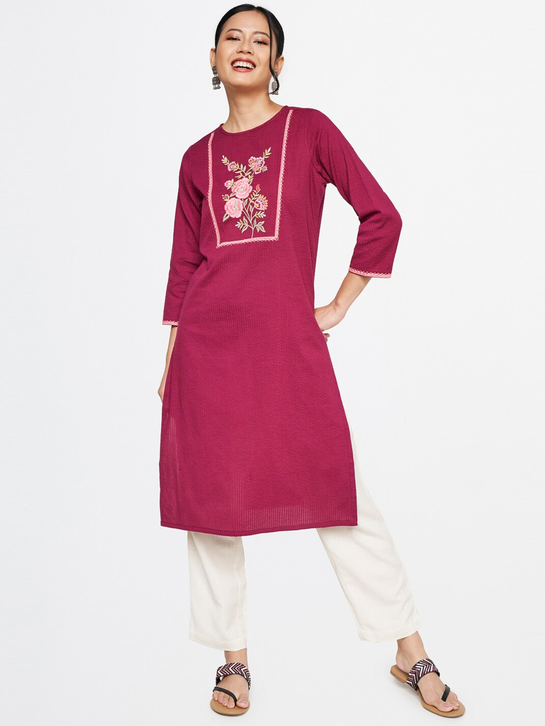 Global Desi Round Neck Embroidered Cotton Kurta