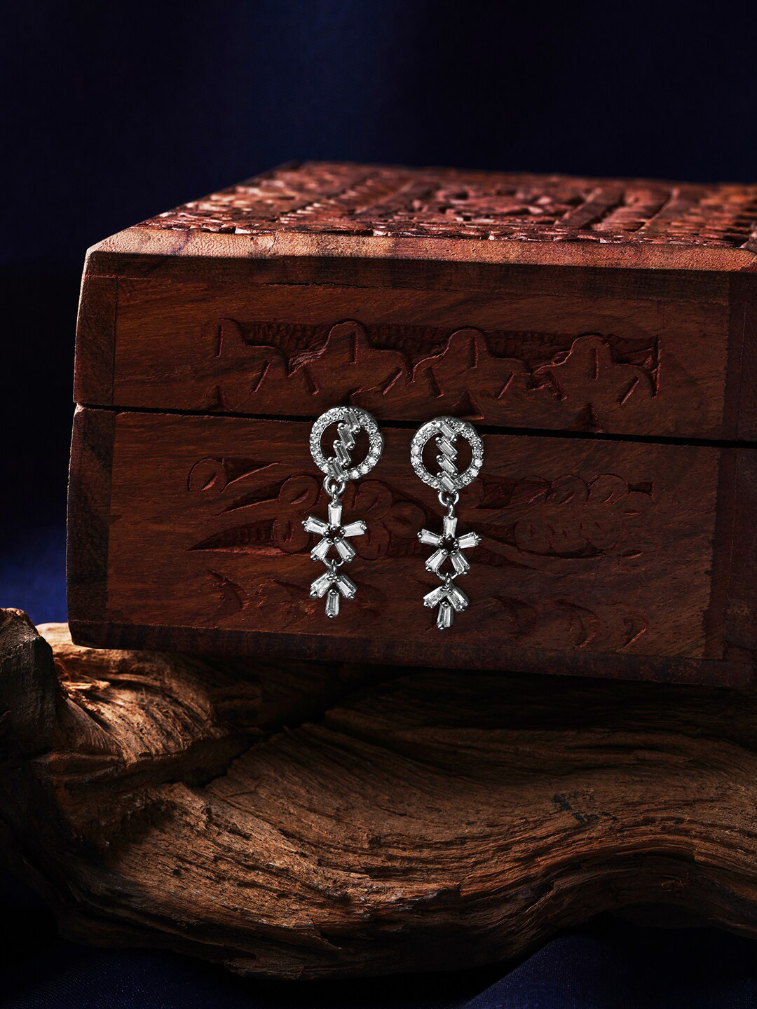 HOT AND BOLD Silver-Toned Classic Studs Earrings